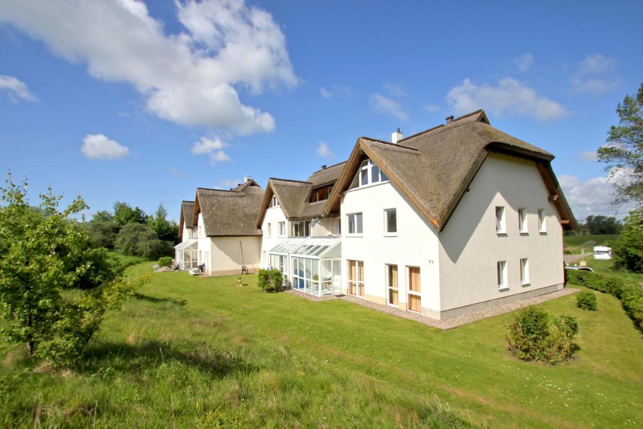 Strandnah Mit Balkon, Gratis Nutzung Vom Ahoi Erlebnisbad Und Sauna In Sellin - Strandhaus Moenchgut Fewo21 لوبه المظهر الخارجي الصورة