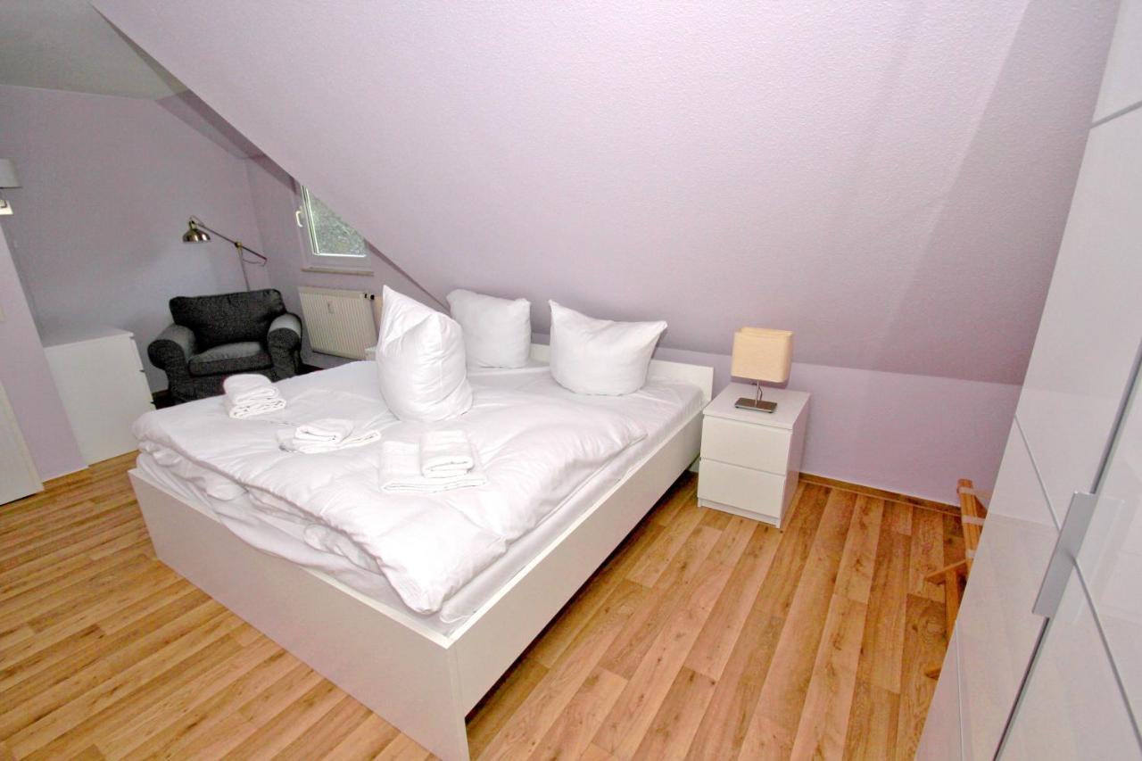 Strandnah Mit Balkon, Gratis Nutzung Vom Ahoi Erlebnisbad Und Sauna In Sellin - Strandhaus Moenchgut Fewo21 لوبه المظهر الخارجي الصورة