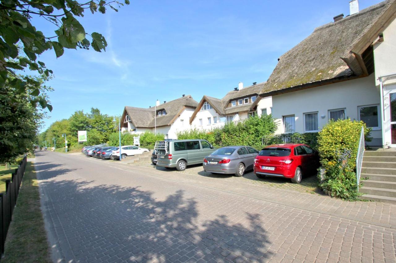 Strandnah Mit Balkon, Gratis Nutzung Vom Ahoi Erlebnisbad Und Sauna In Sellin - Strandhaus Moenchgut Fewo21 لوبه المظهر الخارجي الصورة