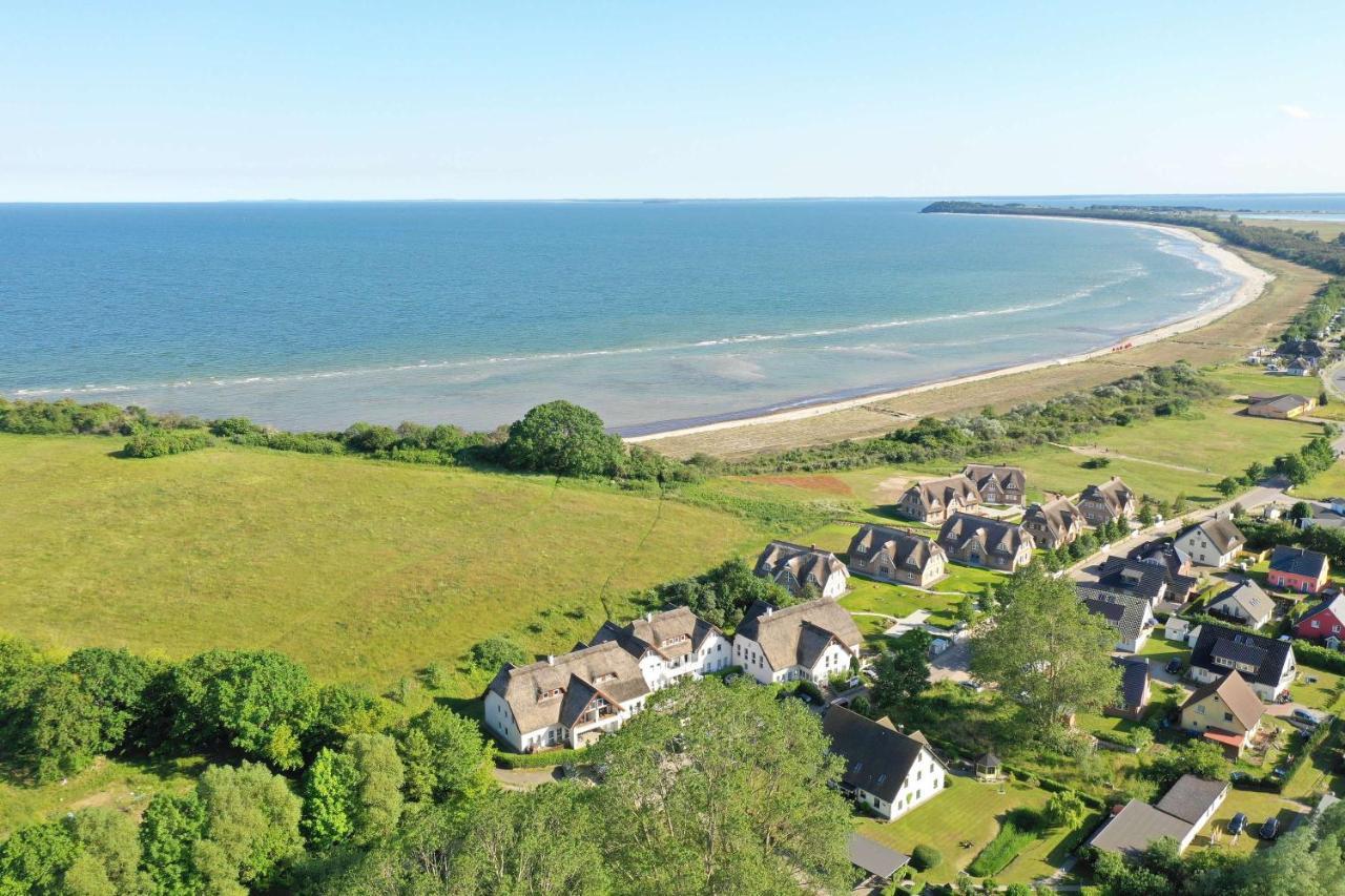Strandnah Mit Balkon, Gratis Nutzung Vom Ahoi Erlebnisbad Und Sauna In Sellin - Strandhaus Moenchgut Fewo21 لوبه المظهر الخارجي الصورة